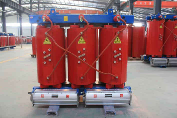 一般北京創(chuàng)聯(lián)匯通電氣全鋁的干式變壓器800kva價格是33900元，全銅的800kva干式變壓器價格是65000元。